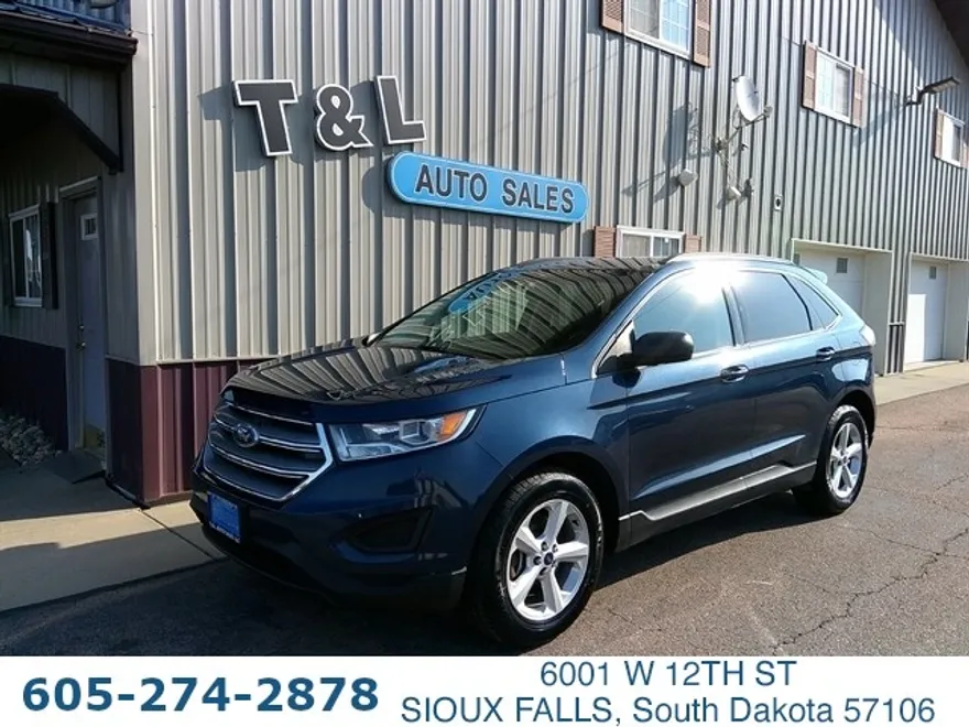 2017 Ford Edge SE photo 1