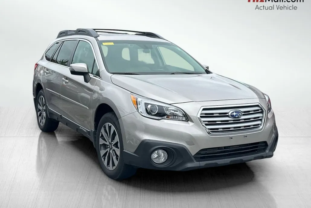 2017 Subaru Outback 3.6R Limited photo 1