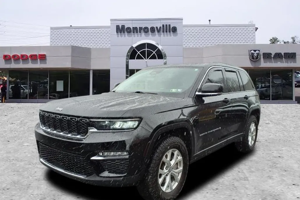 2023 Jeep Grand Cherokee Limited photo 1