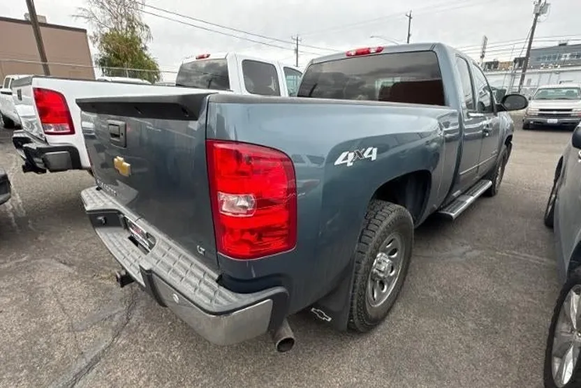 2013 Chevrolet Silverado 1500 LT photo 1