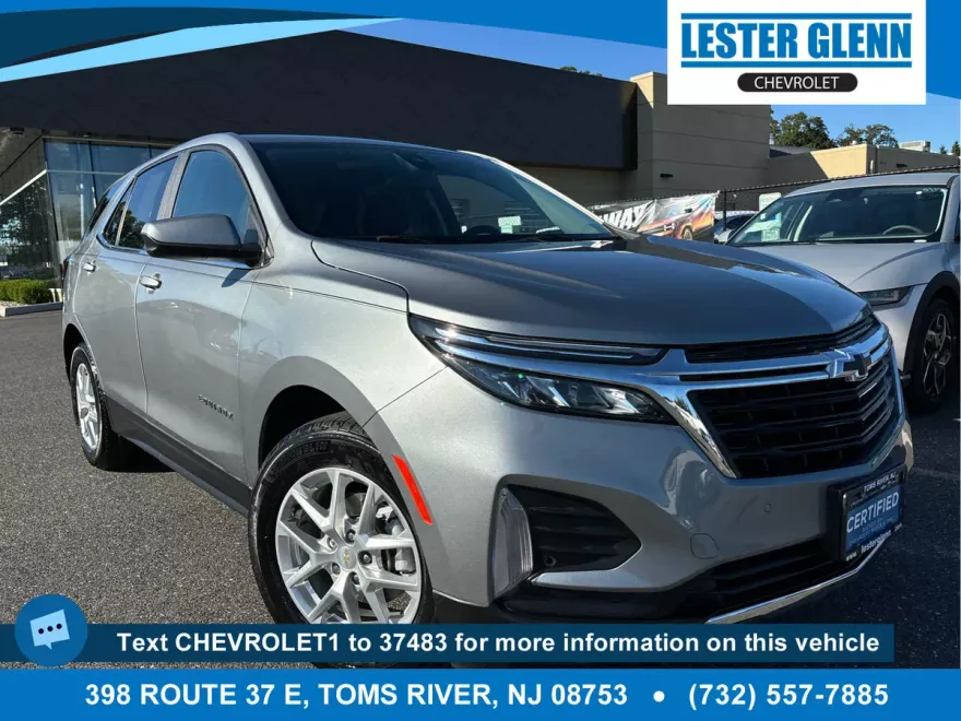 2024 Chevrolet Equinox LT photo 1