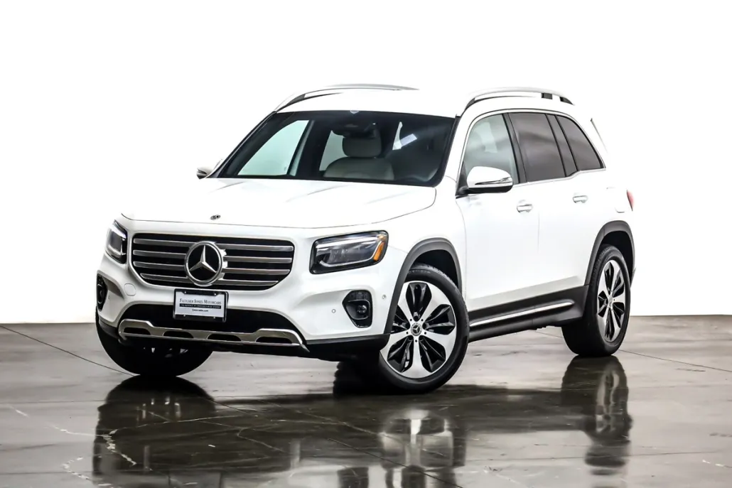 2025 Mercedes Benz GLB 250 photo 1