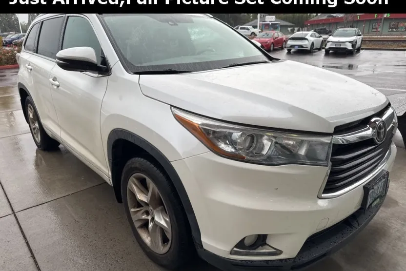 2014 Toyota Highlander Limited Platinum photo 1