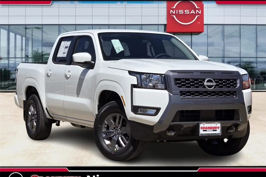 2025 Nissan Frontier SV photo 1