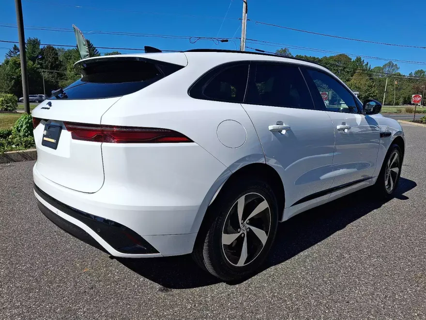 2025 Jaguar F-PACE P250 R-Dynamic S photo 1