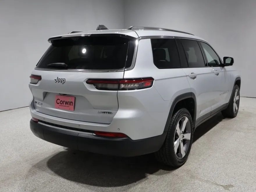 2021 Jeep Grand Cherokee Limited photo 1
