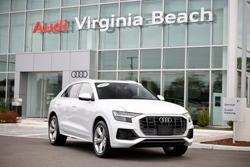 2023 Audi Q8 55 Premium photo 1