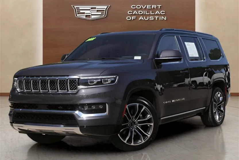 2022 Jeep Grand Wagoneer III photo 1