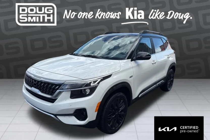 2023 Kia Seltos Nightfall Edition photo 1