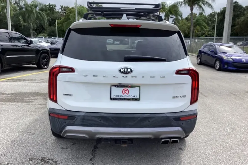 2020 Kia Telluride SX photo 1