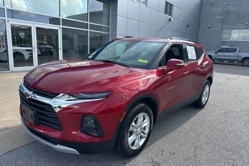 2022 Chevrolet Blazer 2LT photo 1