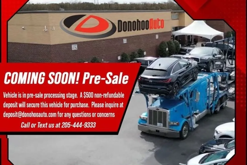 2020 Chevrolet Silverado 1500 LT photo 1