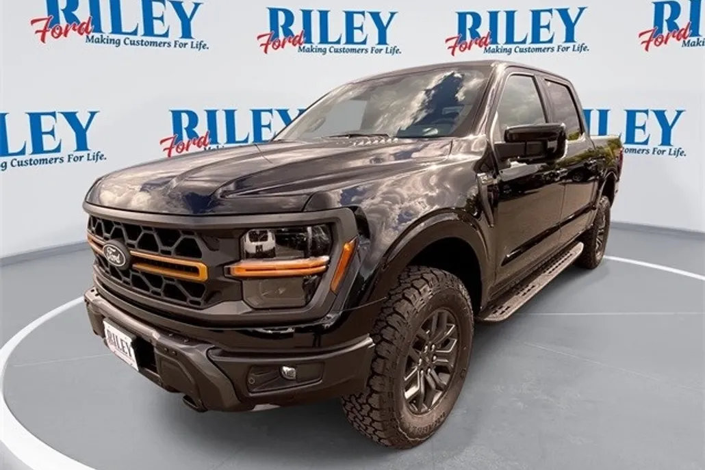 2025 Ford F-150 Tremor photo 1