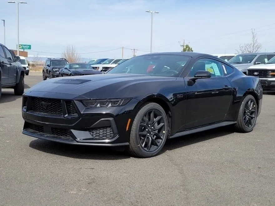 2025 Ford Mustang GT photo 1