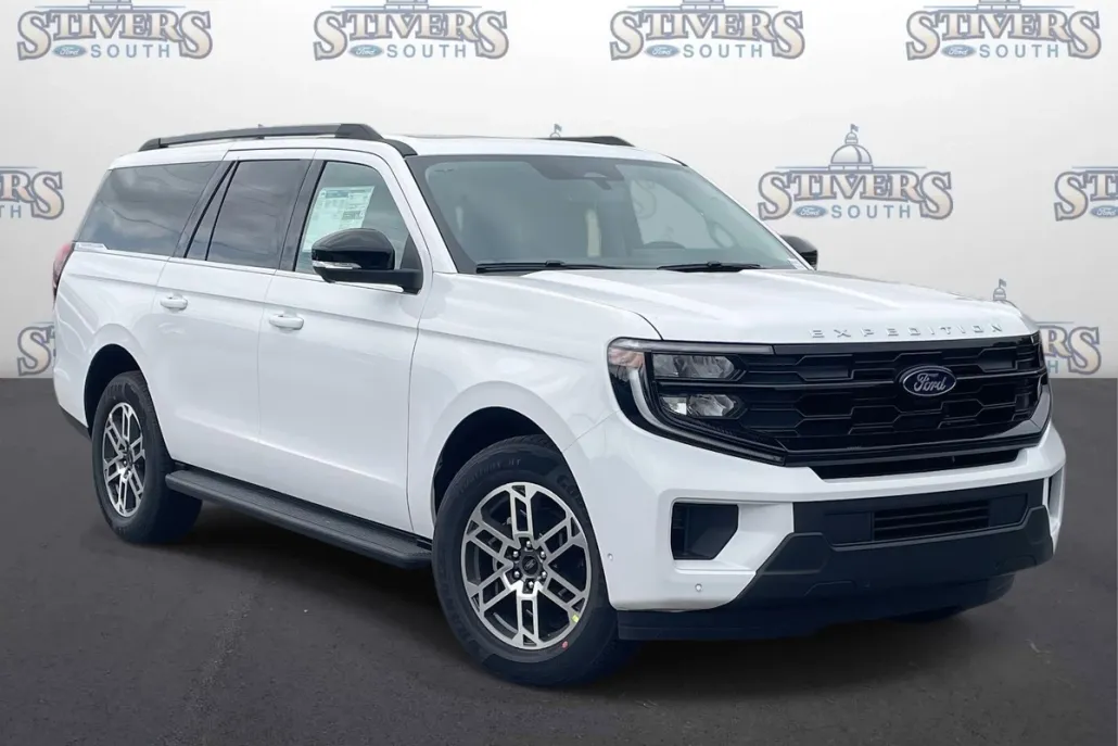 2025 Ford Expedition MAX photo 1
