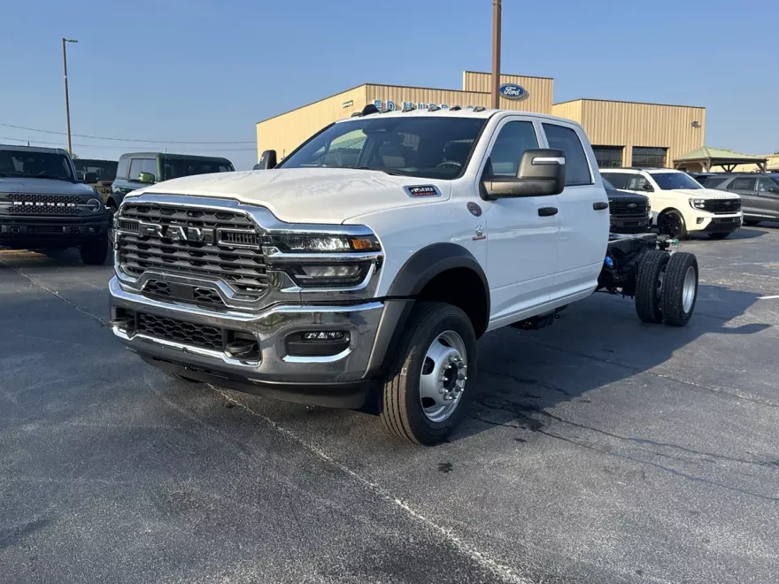 2025 Ram 4500 Tradesman photo 1