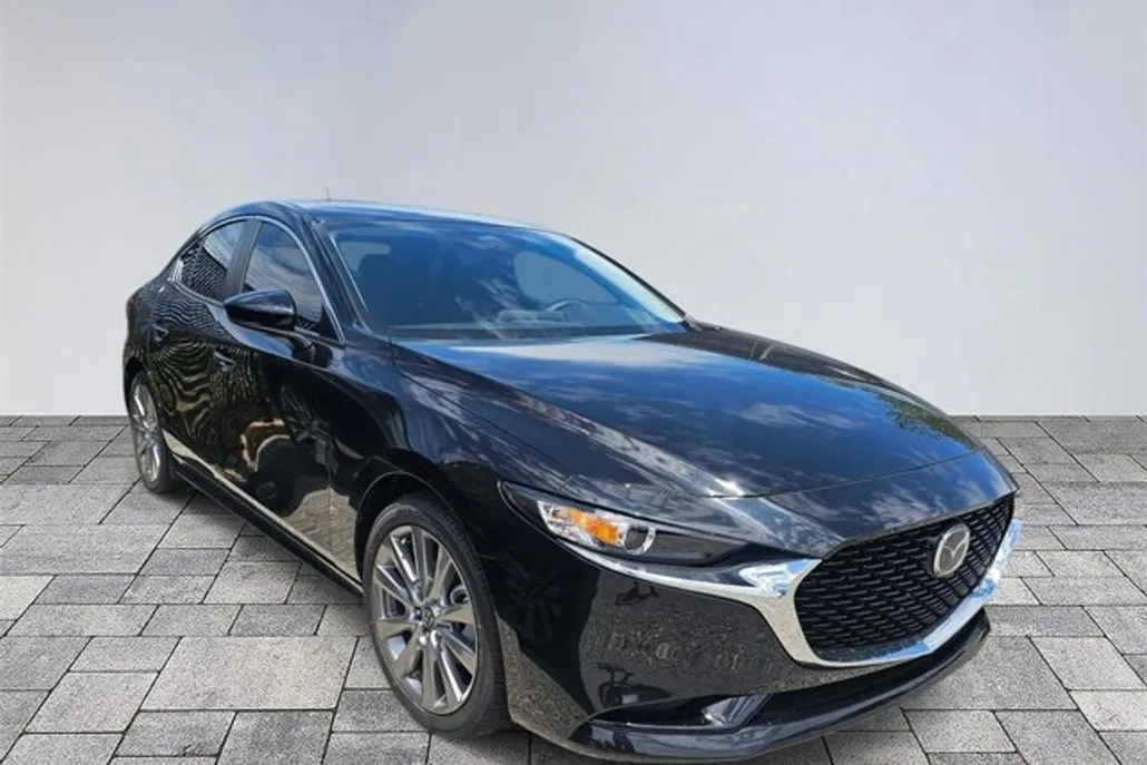2025 Mazda Mazda3 Sedan 2.5 s Preferred photo 1