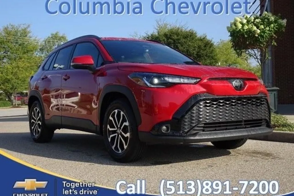 2024 Toyota Corolla Cross Hybrid S photo 1