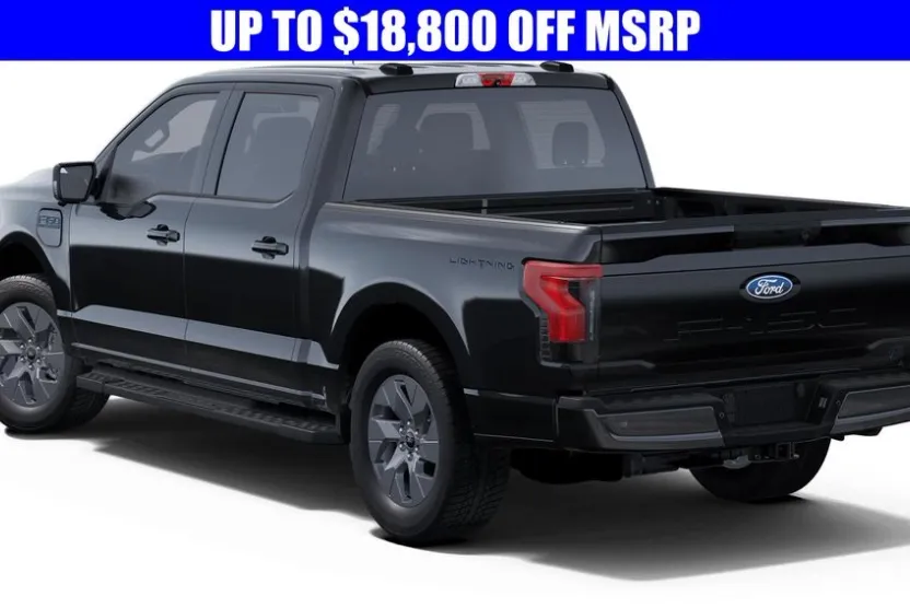 2025 Ford F-150 Lightning photo 1