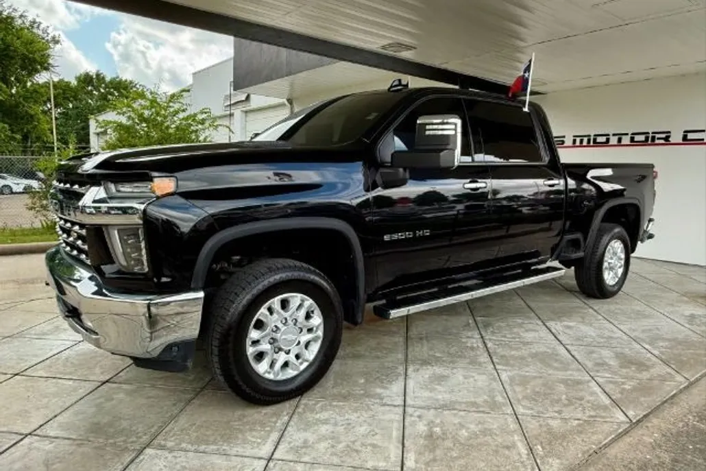 2020 Chevrolet Silverado 2500HD LTZ photo 1