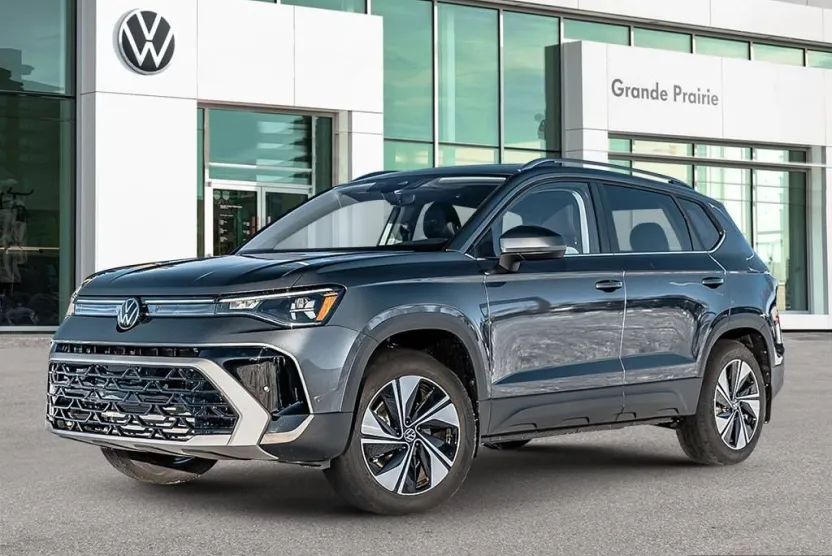 2025 Volkswagen Taos SEL photo 1