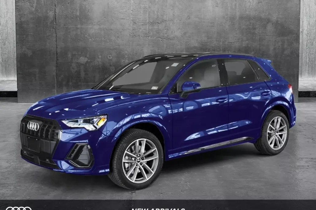 2025 Audi Q3 45 TFSI S line Premium photo 1