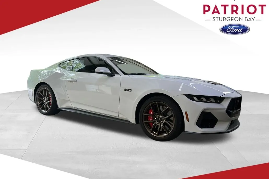 2024 Ford Mustang GT Premium photo 1