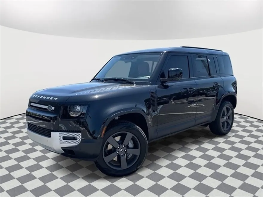 2025 Land Rover Defender 110 S photo 1