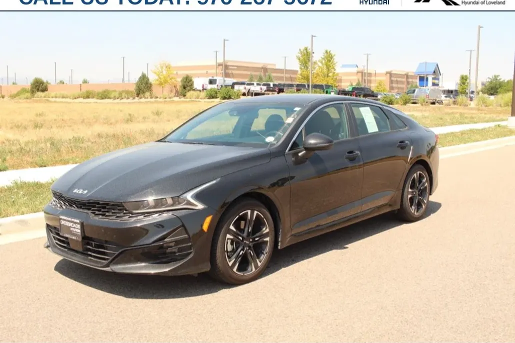 2024 Kia K5 GT-Line photo 1