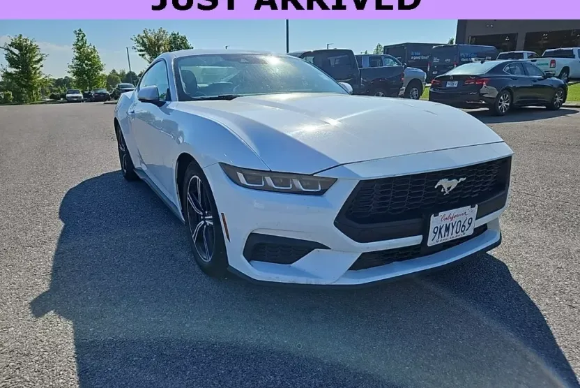 2024 Ford Mustang EcoBoost Premium photo 1