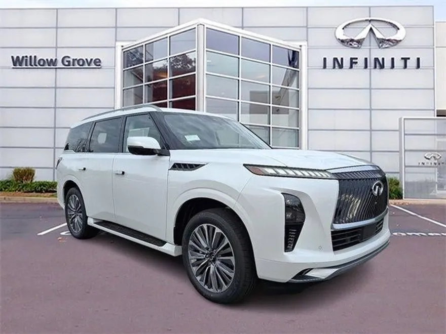 2026 Infiniti QX80 Luxe photo 1