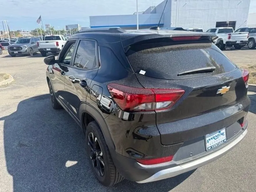 2023 Chevrolet Trailblazer LT photo 1