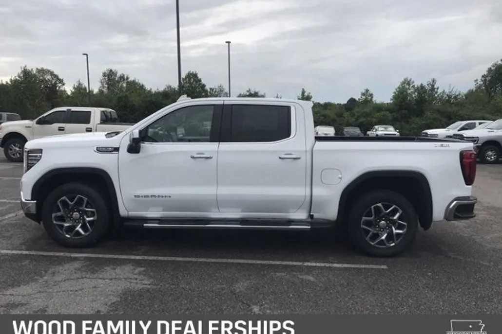 2025 Gmc Sierra 1500 SLT photo 1