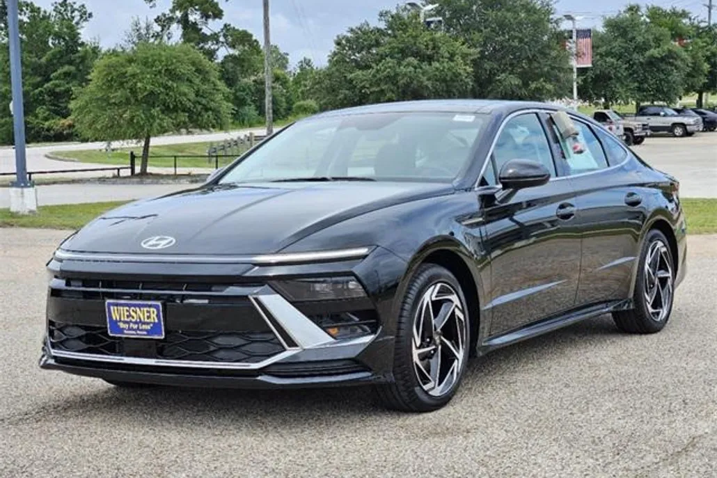 2024 Hyundai Sonata SEL Convenience photo 1