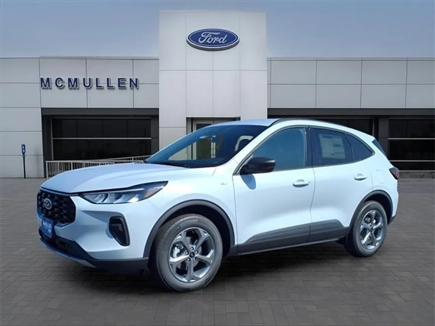 2025 Ford Escape ST-Line photo 1