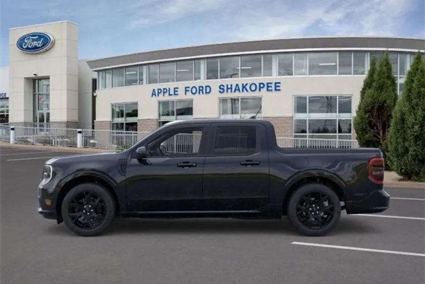 2025 Ford Maverick photo 1
