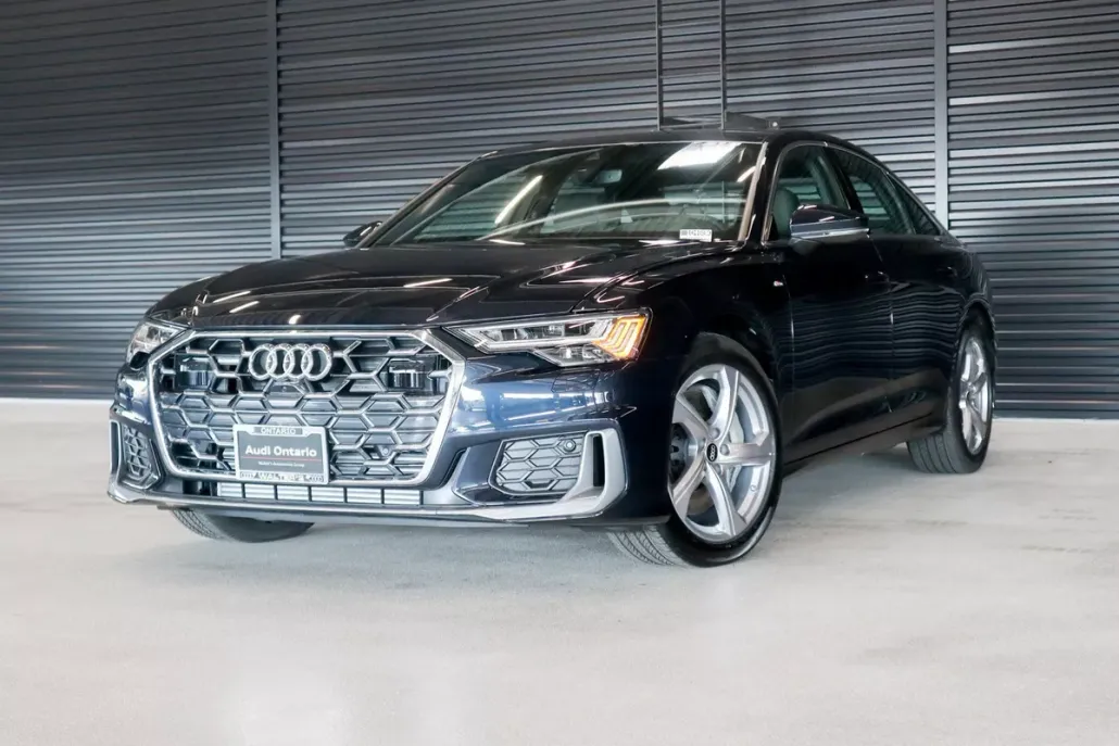 2025 Audi A6 Prestige photo 1