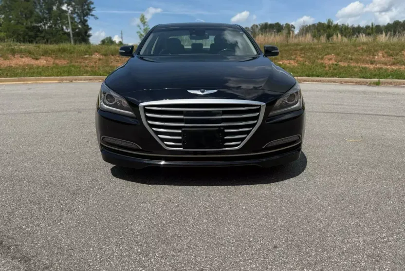 2015 Hyundai Genesis 5.0 photo 1
