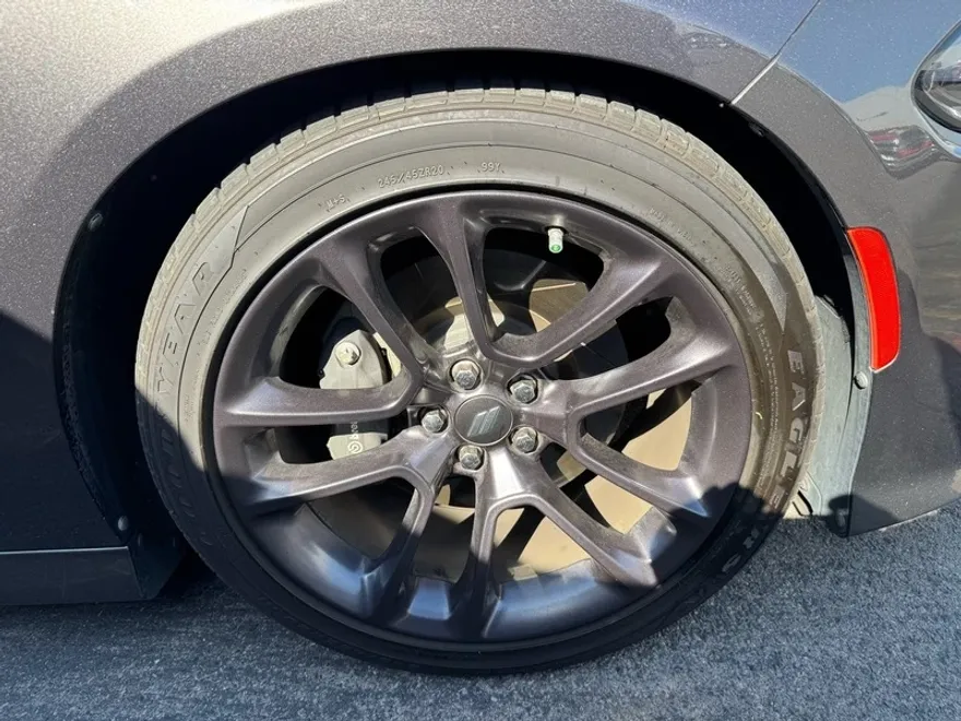 2020 Dodge Charger R/T Scat Pack photo 1
