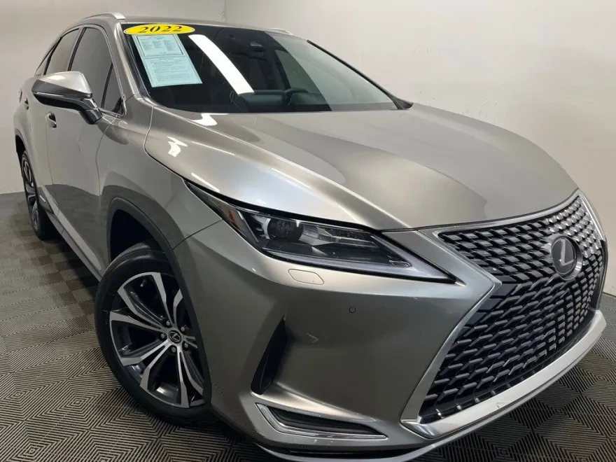 2022 Lexus RX 450h photo 1