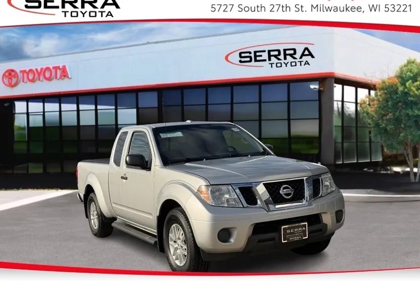 2017 Nissan Frontier SV photo 1
