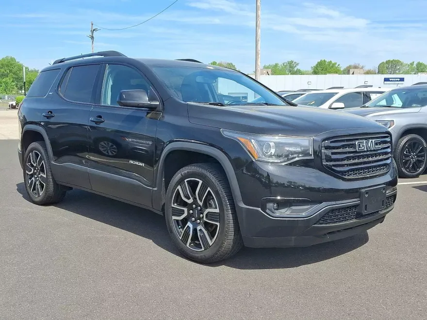 2019 Gmc Acadia SLT photo 1
