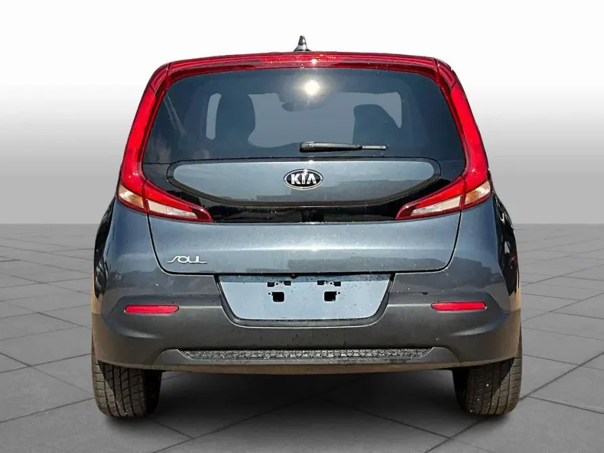 2020 Kia Soul LX photo 1
