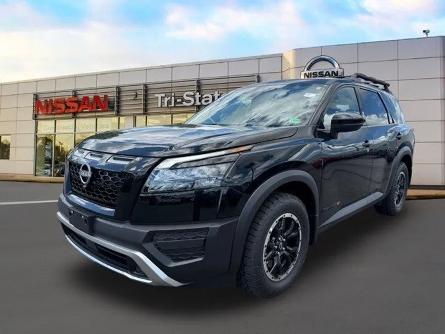 2025 Nissan Pathfinder Rock Creek photo 1