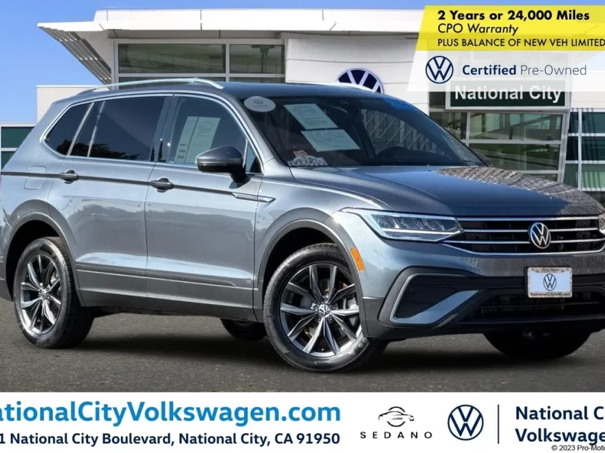 2022 Volkswagen Tiguan SE photo 1