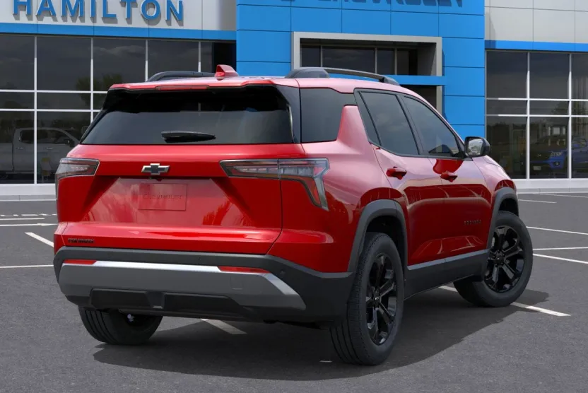 2026 Chevrolet Equinox LT photo 1