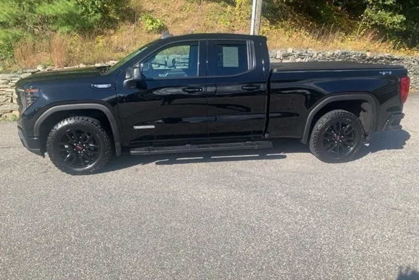2022 Gmc Sierra 1500 Elevation photo 1