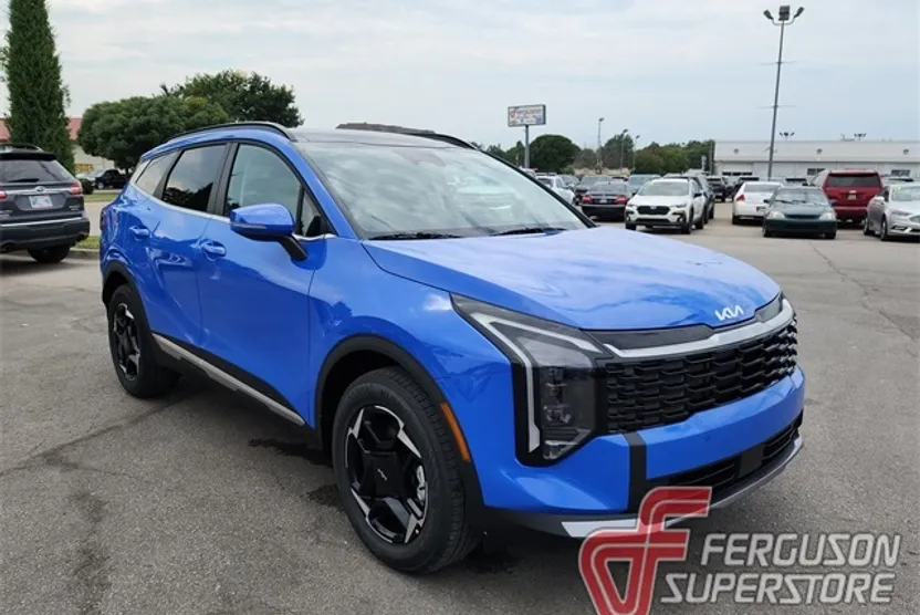 2026 Kia Sportage EX photo 1