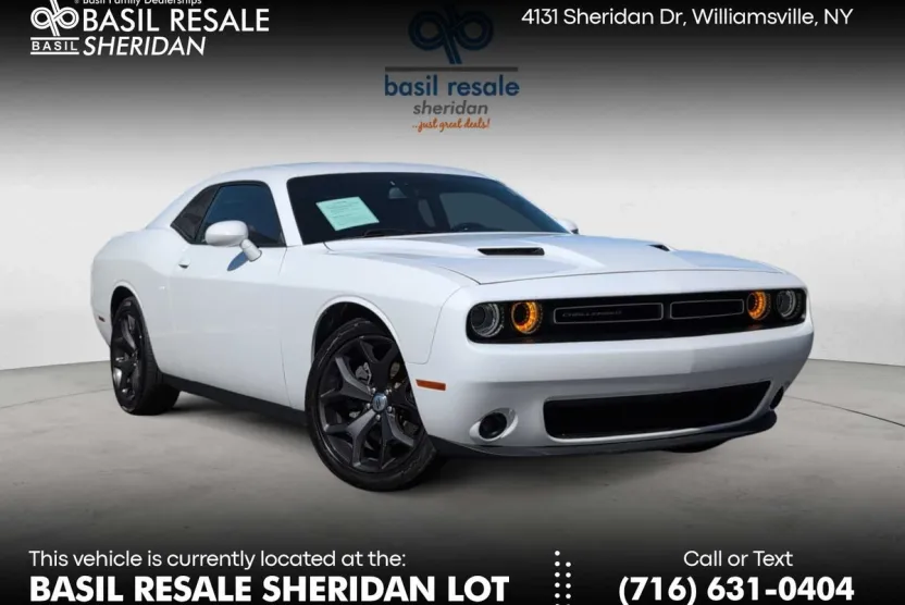 2018 Dodge Challenger SXT Plus photo 1