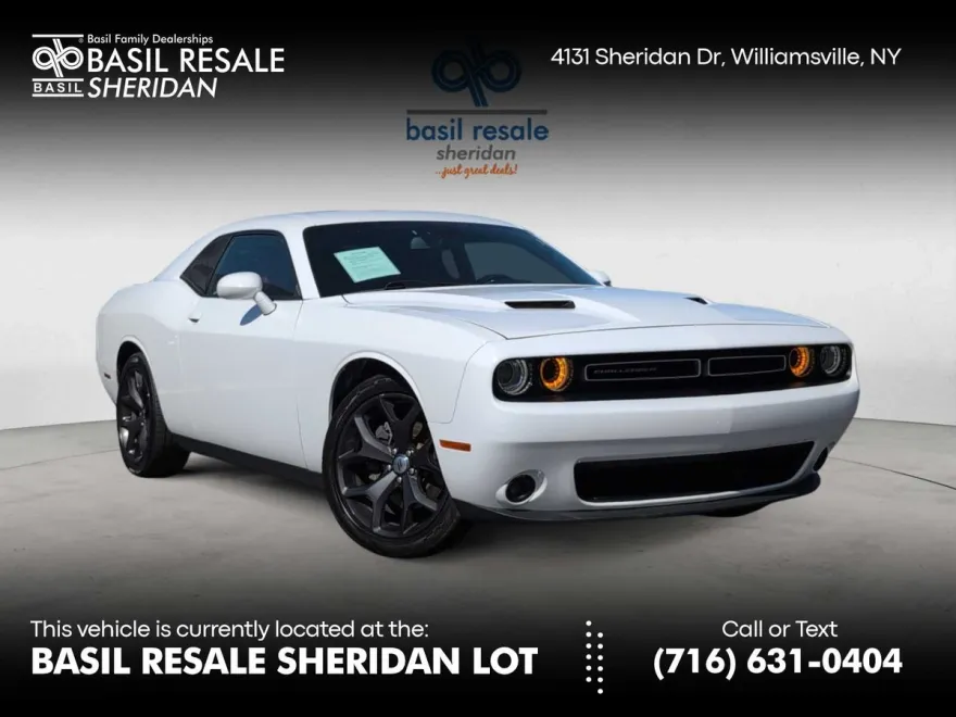 2018 Dodge Challenger SXT Plus photo 1